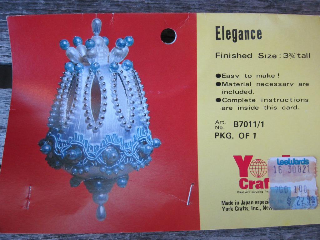 Elegance vintage Christmas ornament packaging
